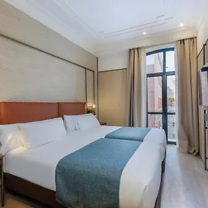 4* Szálloda Medinaceli New Reopening 2025